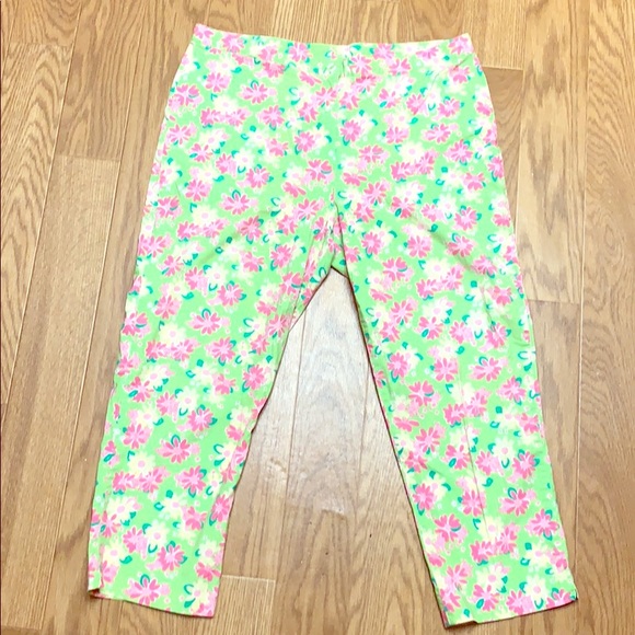 Lilly Pulitzer Pants - 5/$25 Lilly Pulitzer white label Capri